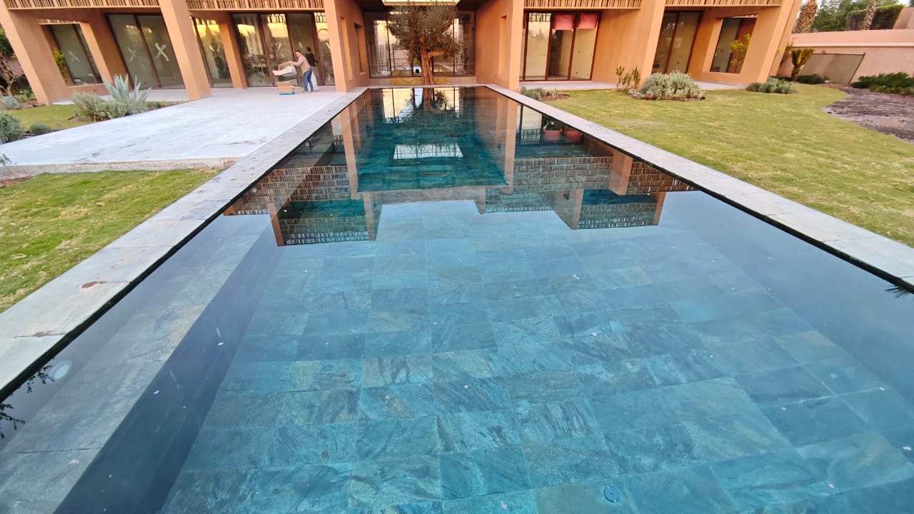 construction piscine maroc